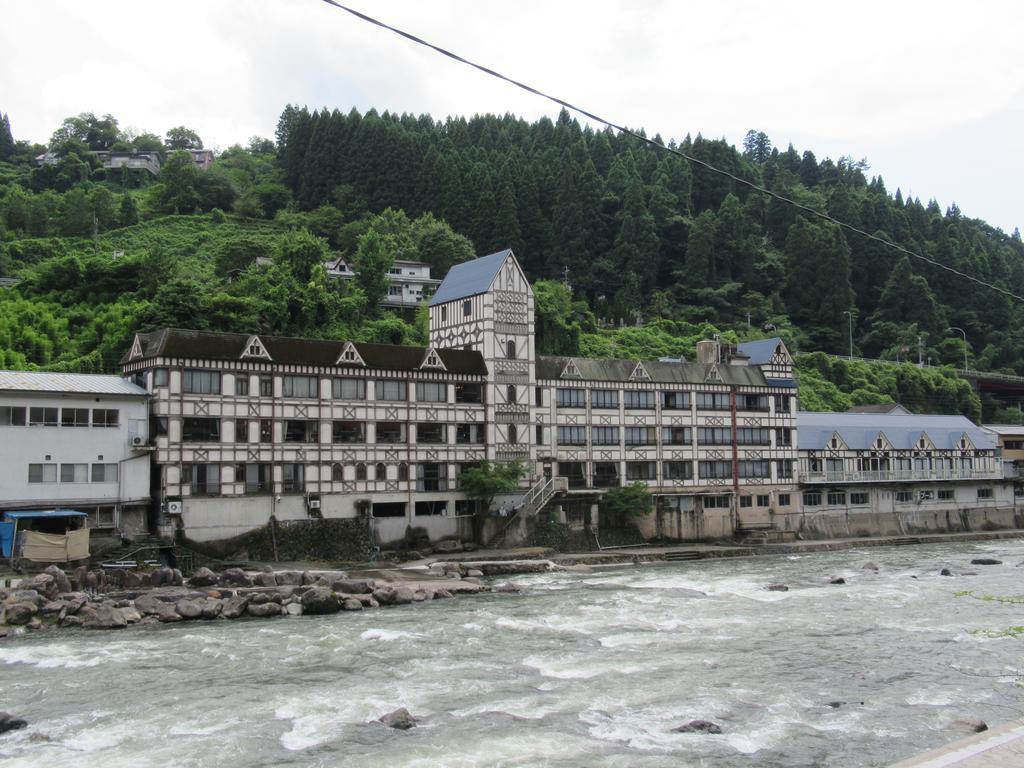Amagase Onsen Hotel Suikoen Hita Exterior photo